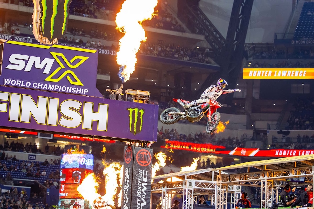 SMX WORLD CHAMPIONSHIP ROUND 9 – MONSTER ENERGY SUPERCROSS